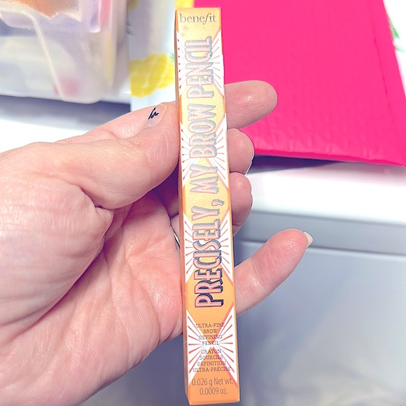 ๐Benefit Waterproof Eyebrow Pencil In Shade #4 Warm Deep Brown Wow>12hrs Wear< - Picture 4 of 13